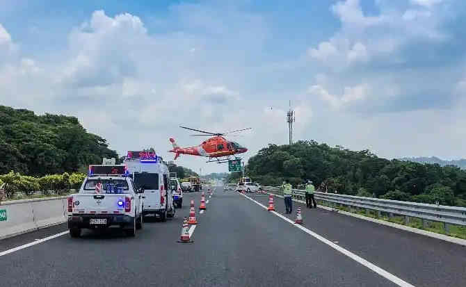 岚山区高速公路汽车救援案例